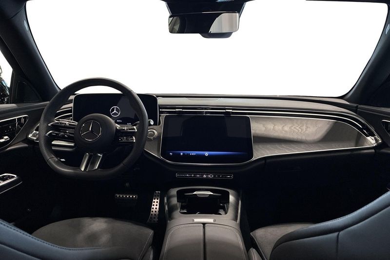 Mercedes E300 bild 12