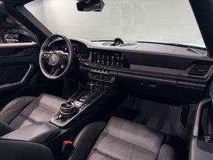 Porsche 992 bild 32