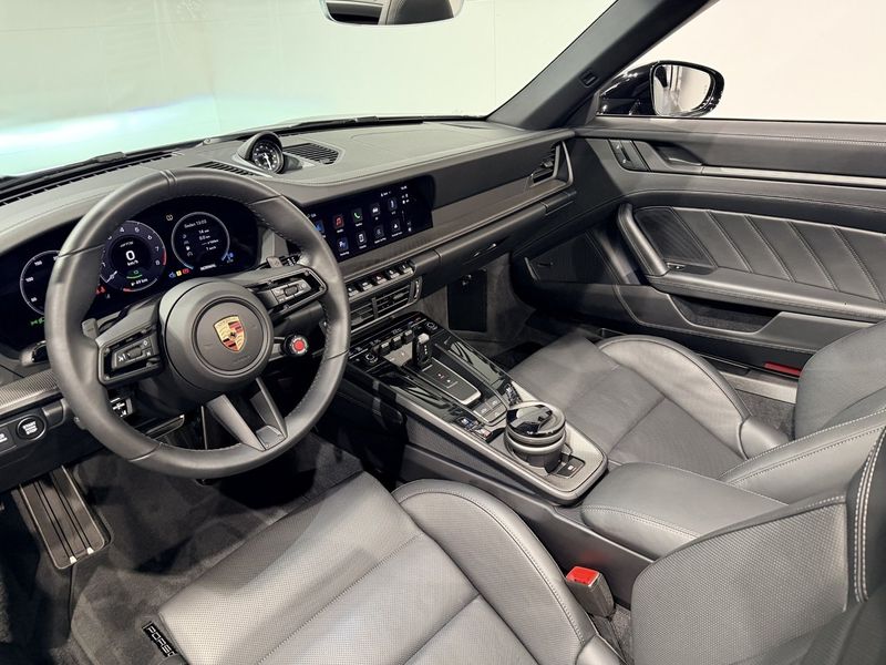 Porsche 992 bild 25