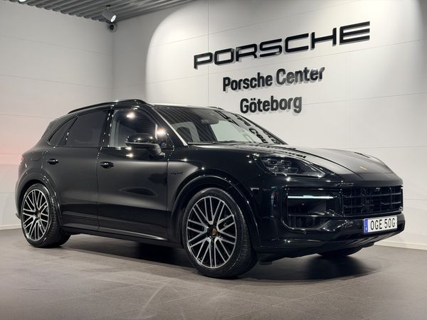 Porsche Cayenne E-Hybrid TipTronic S VAT/Leasbar - 2024