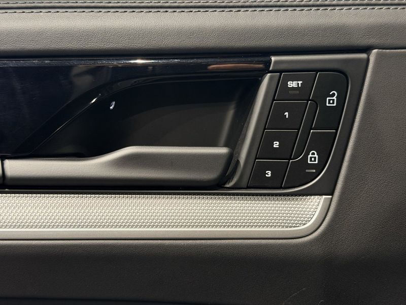 Porsche Cayenne bild 16