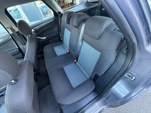 Ford Mondeo bild 9