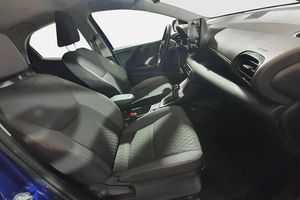 Toyota Yaris bild 15