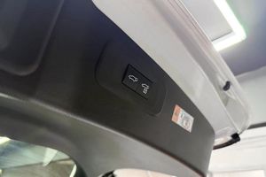 Lexus NX bild 17