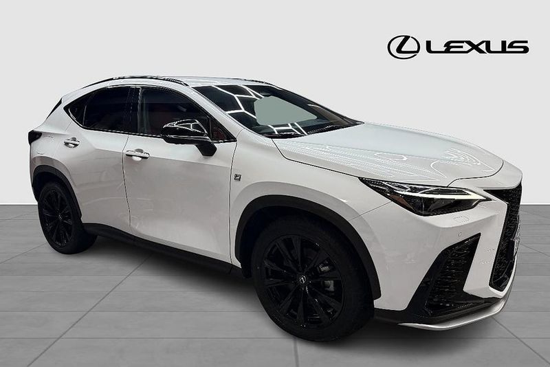 Lexus NX bild 7