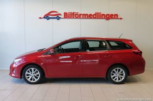 Toyota Auris bild 1