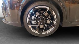 Kia K4 bild 9