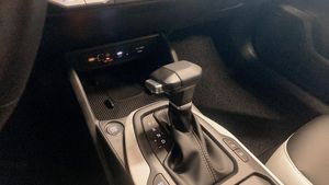 Kia K4 bild 13