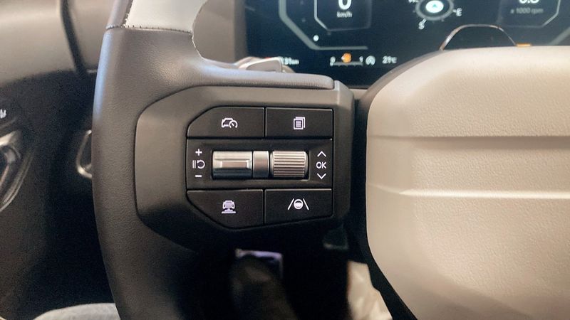 Kia K4 bild 14