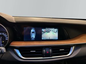 Alfa Romeo Stelvio bild 15