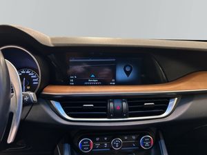 Alfa Romeo Stelvio bild 11