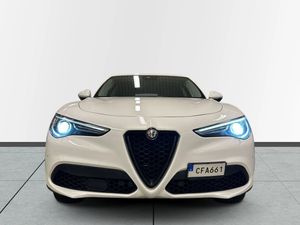 Alfa Romeo Stelvio bild 2