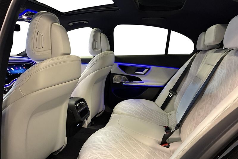 Mercedes E300 bild 15