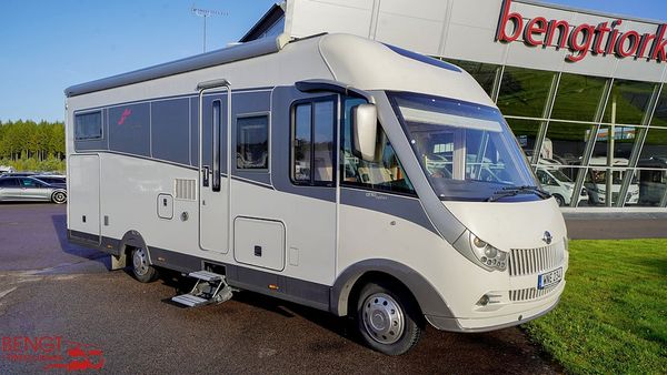 Carthago Chic s-plus I 50 | Iveco | Automat | Hydrauliska stödben I KAMPA - 2017