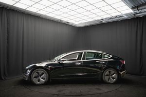 Tesla Model 3 bild 10