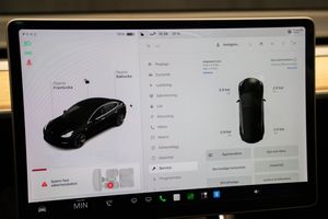 Tesla Model 3 bild 21