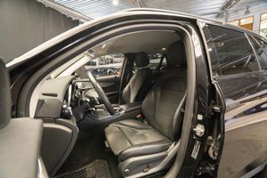 Mercedes GLC220 bild 15