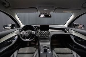 Mercedes GLC220 bild 13