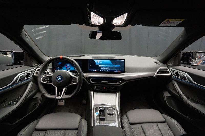 BMW i4 bild 18