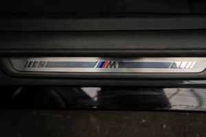 BMW i4 bild 25