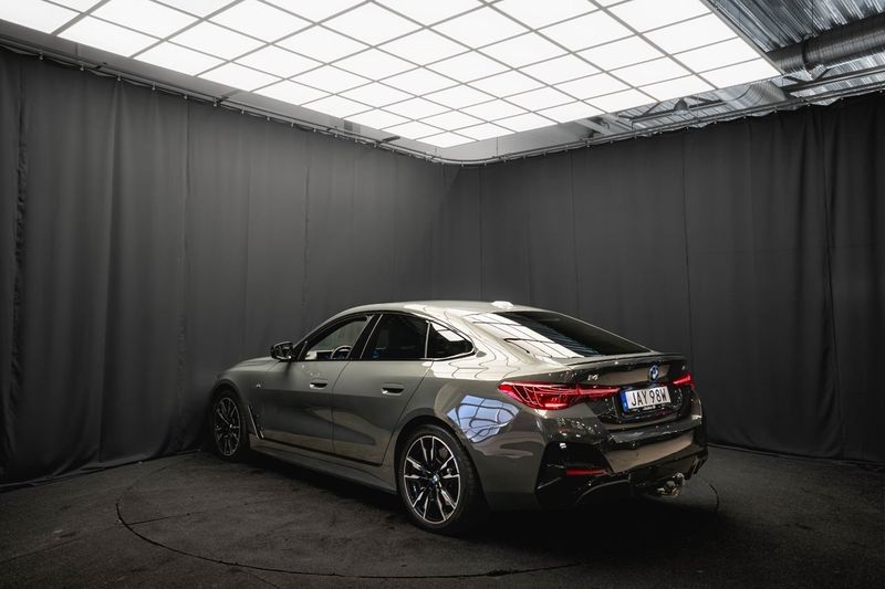 BMW i4 bild 11