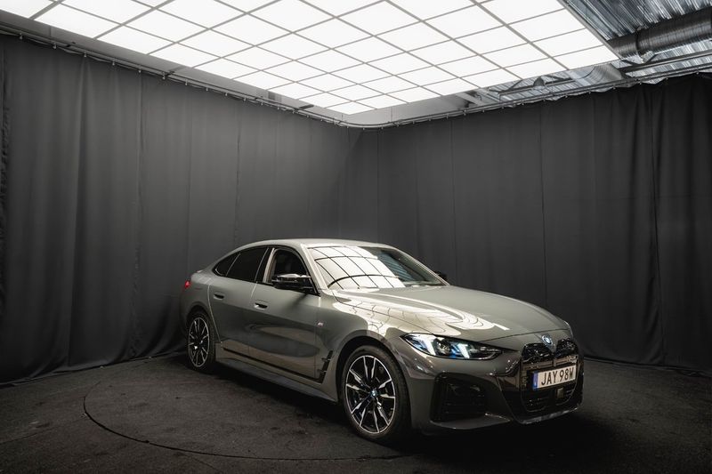 BMW i4 bild 5