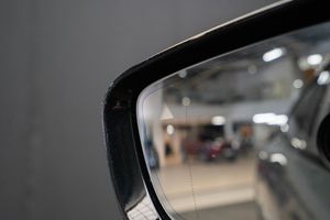 BMW i4 bild 27