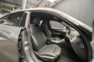 BMW i4 bild 20