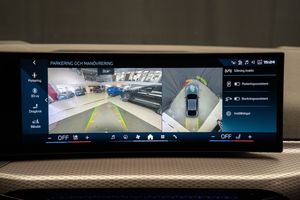 BMW i4 bild 14