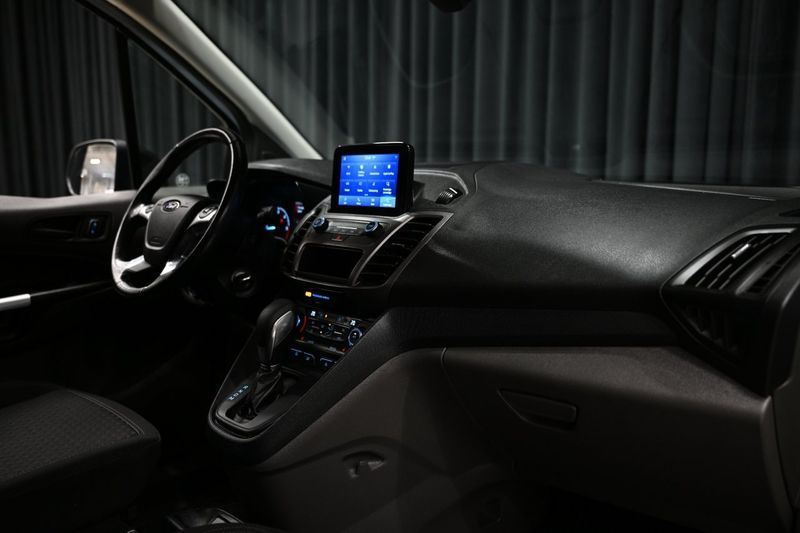Ford Transit Connect bild 32