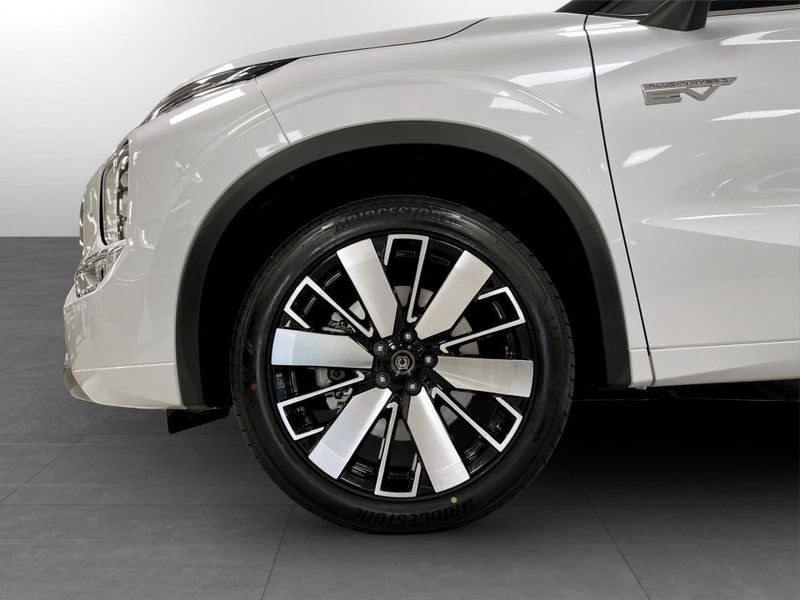 Mitsubishi Outlander bild 9