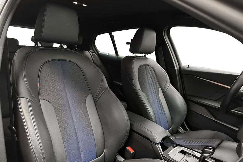 BMW 118 bild 14
