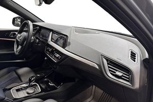 BMW 118 bild 15