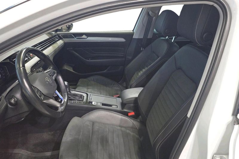 Volkswagen Passat bild 13