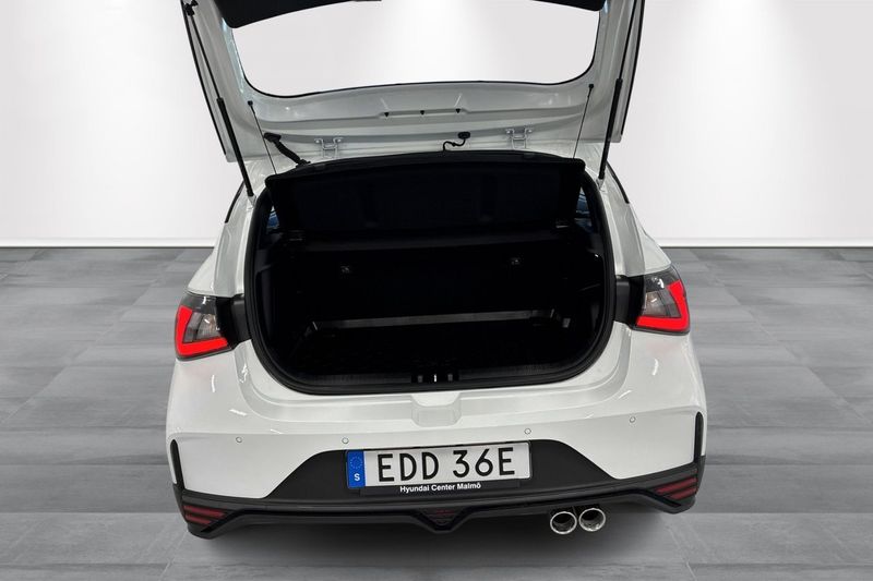 Hyundai i20 bild 8