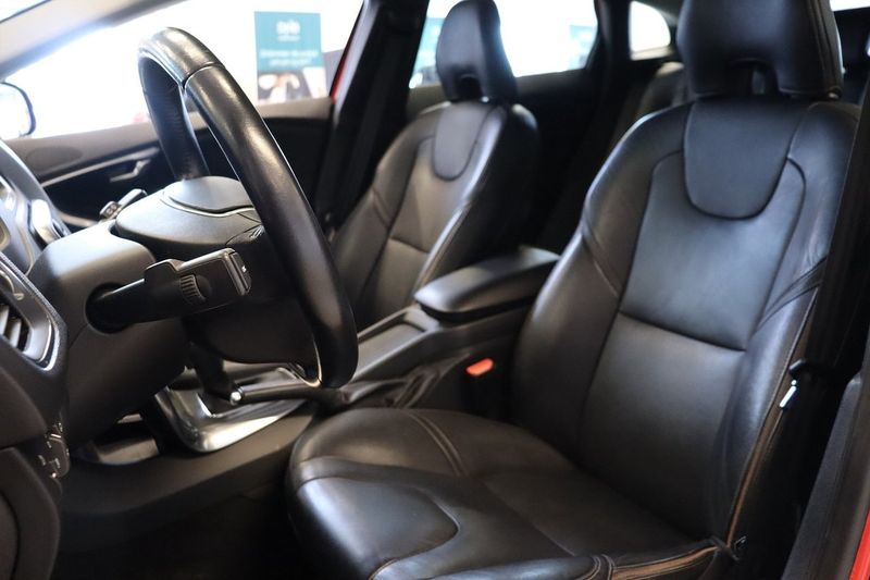 Volvo V40 bild 11