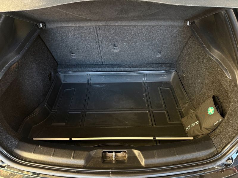 Volvo V40 bild 14