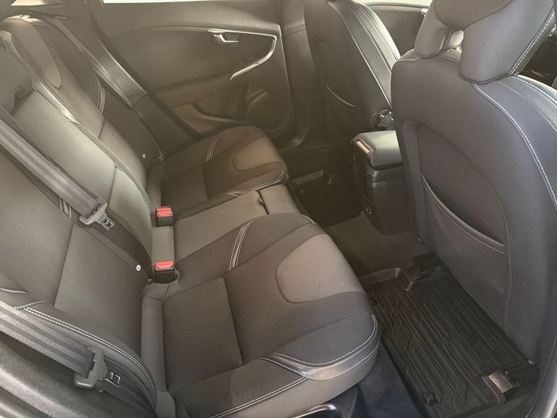 Volvo V40 bild 13