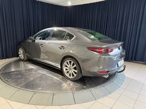 Mazda 3 bild 4