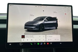 Tesla Model Y bild 17