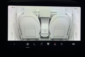 Tesla Model Y bild 20
