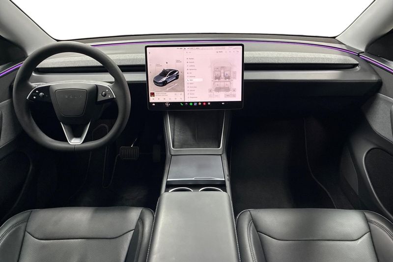 Tesla Model Y bild 11