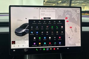 Tesla Model Y bild 22