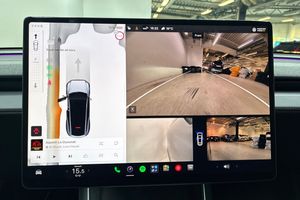 Tesla Model Y bild 18
