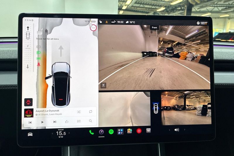 Tesla Model Y bild 18