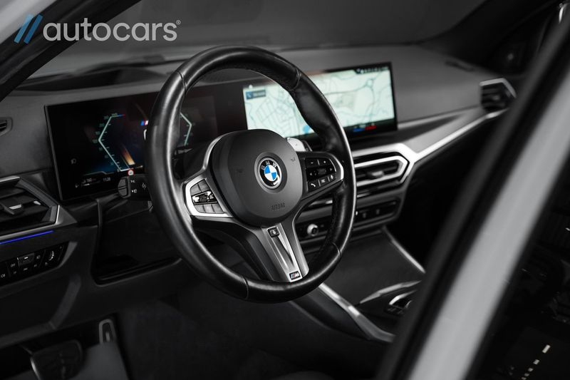BMW 330 bild 17