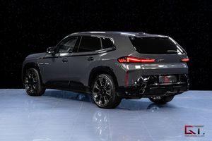 BMW XM bild 6