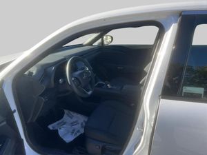 Lexus LBX bild 6