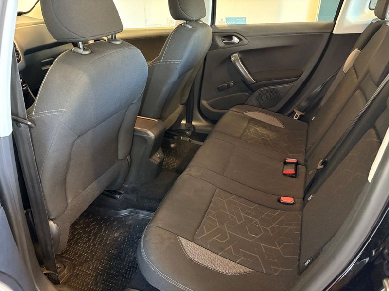 Peugeot 2008 bild 14