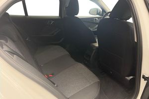 BMW 120 bild 14